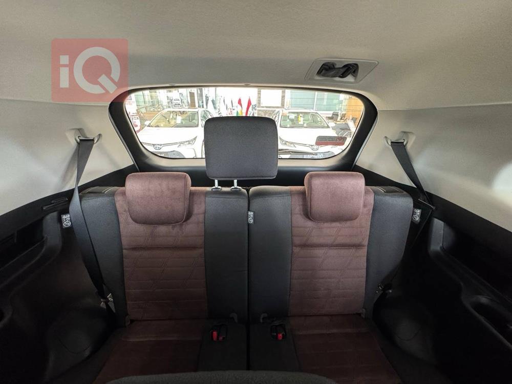 تويوتا انوفا